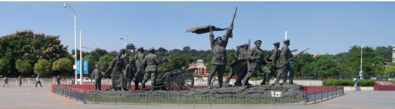 誰,在讓城市雕塑自然生長?